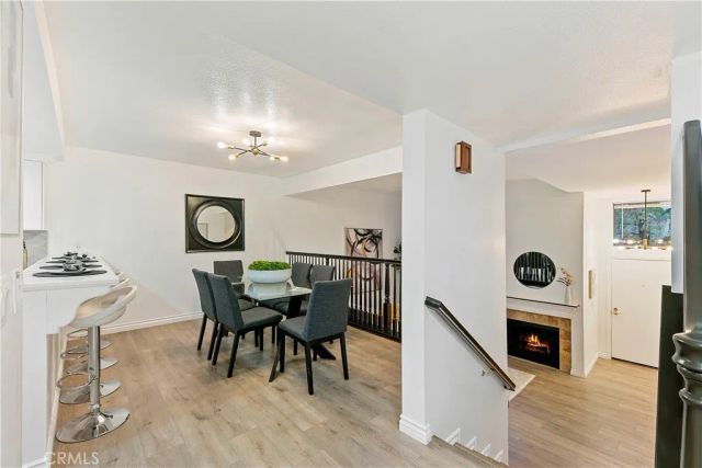 28156 Driver Avenue 5, Agoura Hills, CA 91301