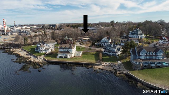 31 Circle Avenue, Groton, CT 06340