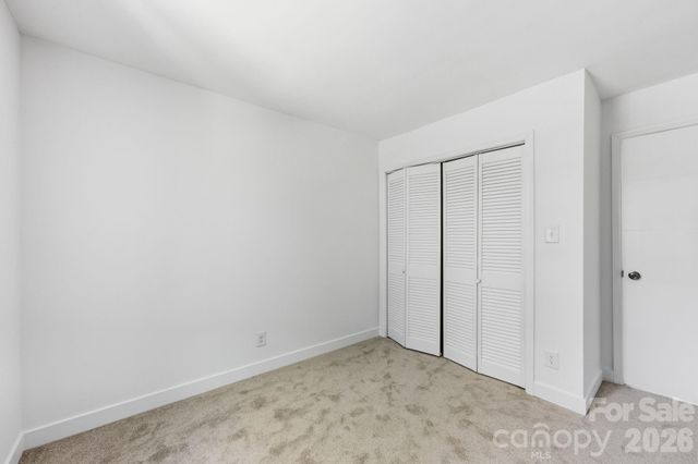 8005 Regent Park Lane, Charlotte, NC 28210