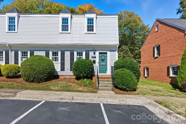 8005 Regent Park Lane, Charlotte, NC 28210