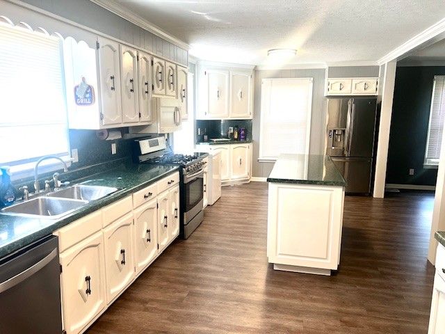 5 Hilltop Rd, Fayetteville, TN 37334