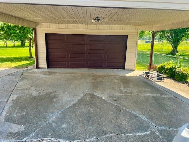 5 Hilltop Rd, Fayetteville, TN 37334