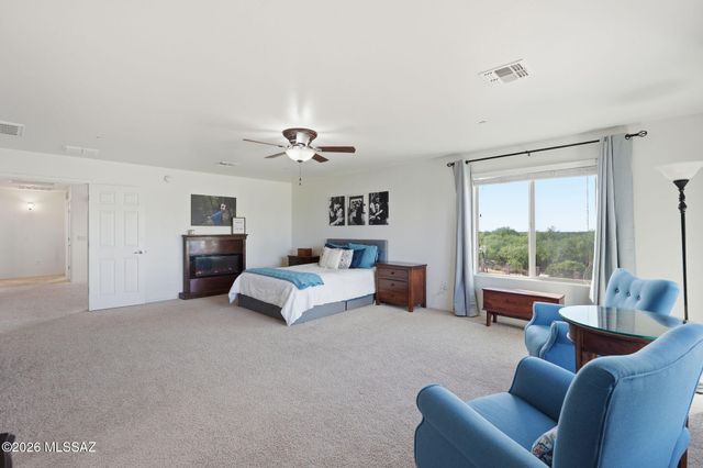 6129 S Eagles Roost Drive, Tucson, AZ 85757