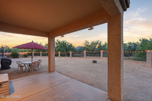 6129 S Eagles Roost Drive, Tucson, AZ 85757