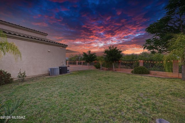 6129 S Eagles Roost Drive, Tucson, AZ 85757