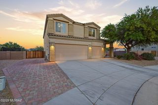 6129 S Eagles Roost Drive, Tucson, AZ 85757