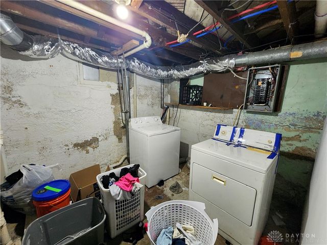 133 Linsan Court, Dayton, OH 45410