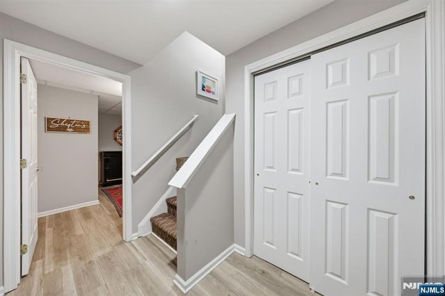 1 Rock Ledge, Oakland, NJ 07436
