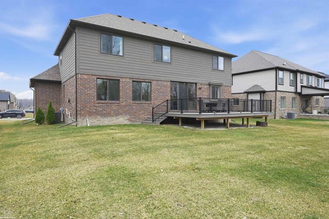 50170 Kapalua Drive, Macomb, MI 48042