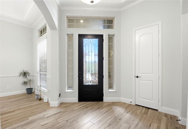 5818 Fairway Shores Lane, Houston, TX 77365