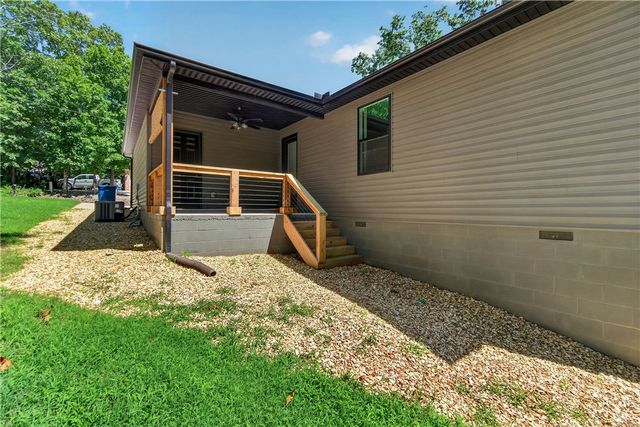9 Pawle Drive, Bella Vista, AR 72714