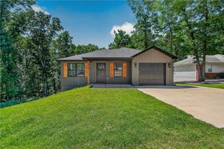 9 Pawle Drive, Bella Vista, AR 72714