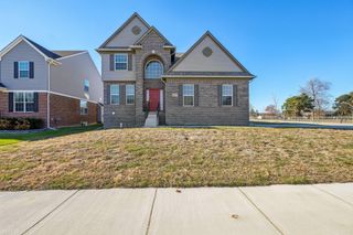 34655 Linda Lane, Sterling Heights, MI 48312