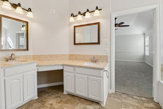 6700 Edwards Road, Denton, TX 76208