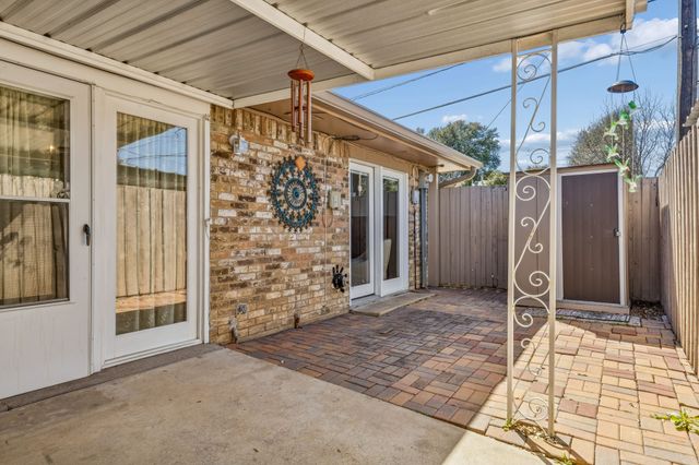 10703 Sandpiper Lane 33, Dallas, TX 75230