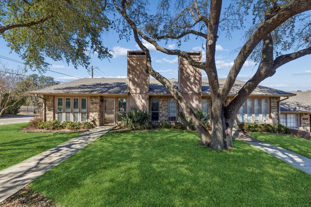 10703 Sandpiper Lane 33, Dallas, TX 75230