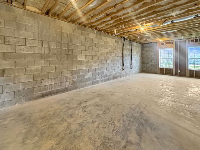 200 Hood St, Dover, TN 37058