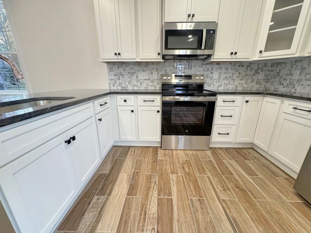 200 Hood St, Dover, TN 37058