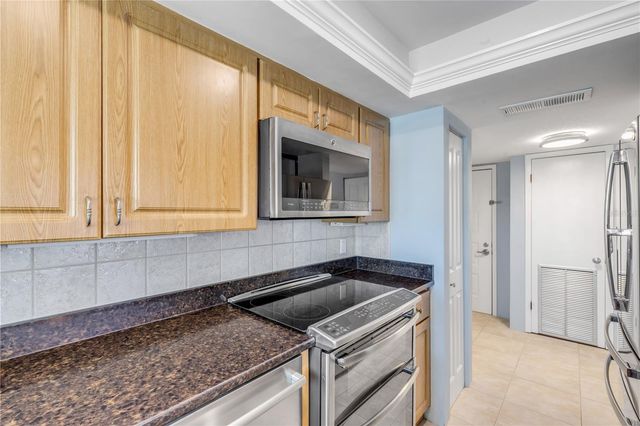 503 N CAUSEWAY 1020, New Smyrna Beach, FL 32169