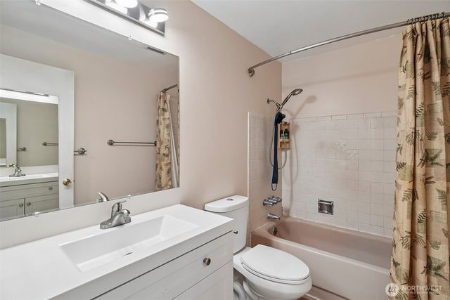 17720 SE 261st, Covington, WA 98042