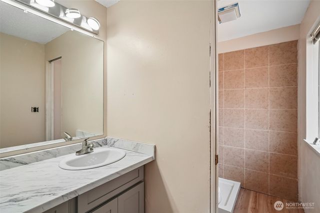 17720 SE 261st, Covington, WA 98042
