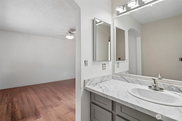 17720 SE 261st, Covington, WA 98042
