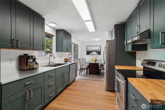 17720 SE 261st, Covington, WA 98042