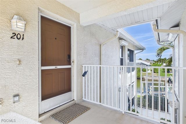925 SW 47th TER 201, Cape Coral, FL 33914