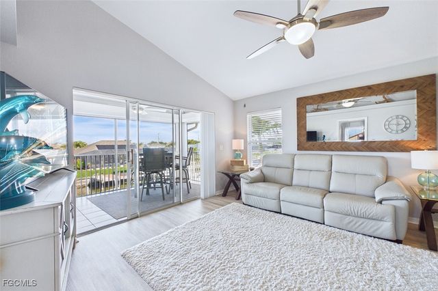 925 SW 47th TER 201, Cape Coral, FL 33914