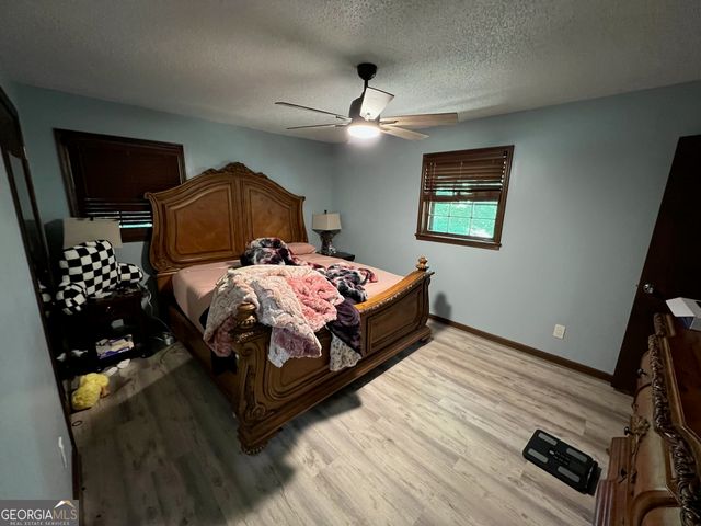 4524 Price Road, Gainesville, GA 30506