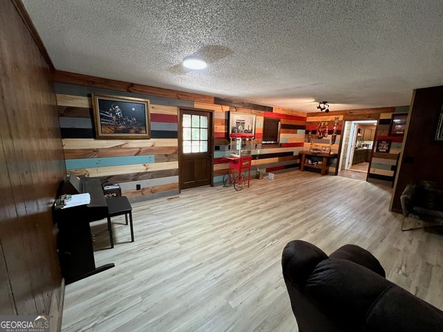 4524 Price Road, Gainesville, GA 30506