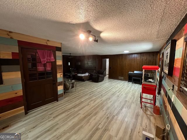 4524 Price Road, Gainesville, GA 30506