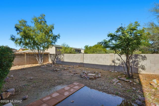 6179 E Bramble Street, Tucson, AZ 85756