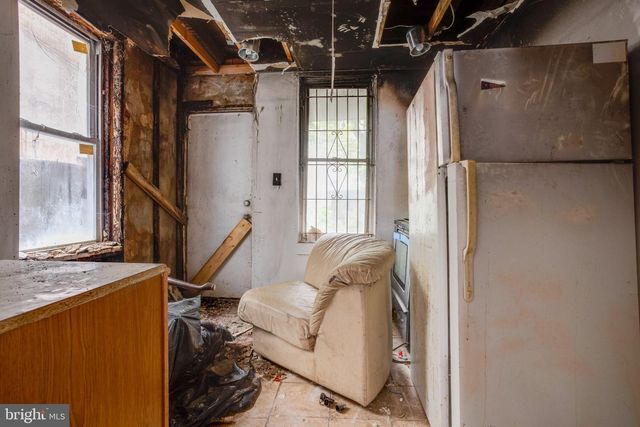 2034 MANTON ST, Philadelphia, PA 19146