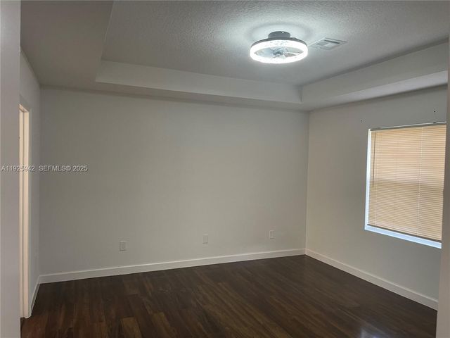 10739 Oak Bend Way, Wellington, FL 33414