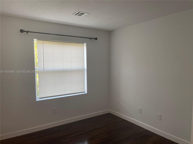 10739 Oak Bend Way, Wellington, FL 33414