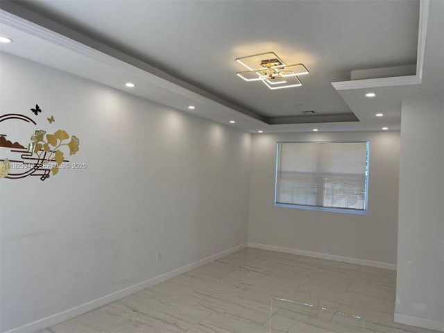 10739 Oak Bend Way, Wellington, FL 33414