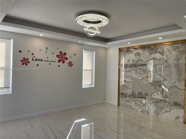 10739 Oak Bend Way, Wellington, FL 33414