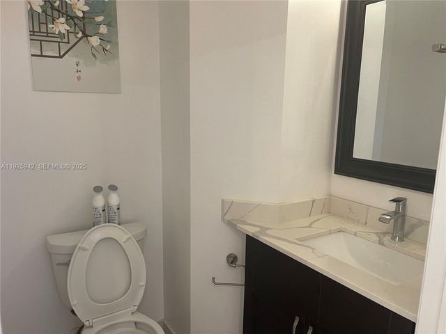 10739 Oak Bend Way, Wellington, FL 33414