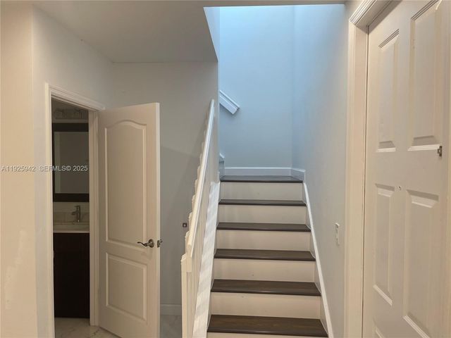 10739 Oak Bend Way, Wellington, FL 33414