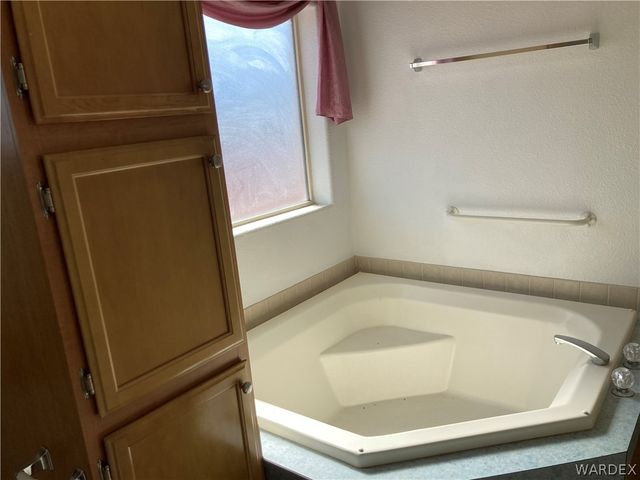 18901 N Remuda Drive, Dolan Springs, AZ 86441