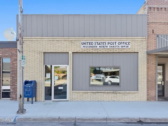 82 Main Avenue S, Fessenden, ND 58438 property photo