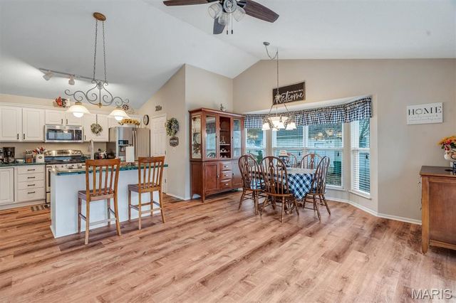 2240 Fairway, High Ridge, MO 63049