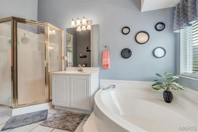 2240 Fairway, High Ridge, MO 63049