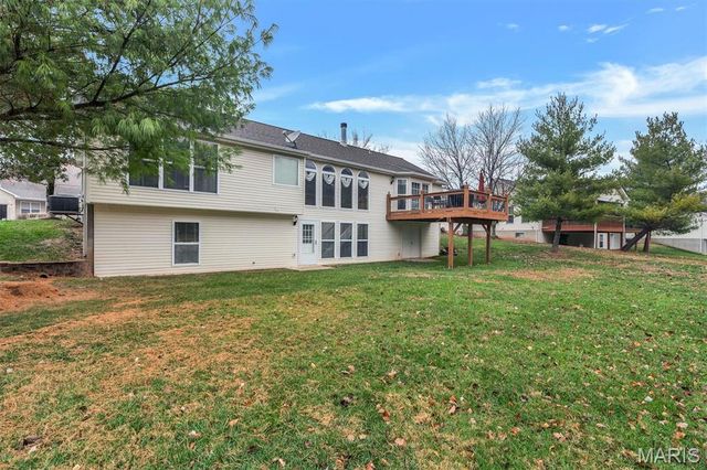 2240 Fairway, High Ridge, MO 63049