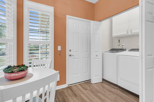 121 Sea Lavender Lane, Summerville, SC 29486