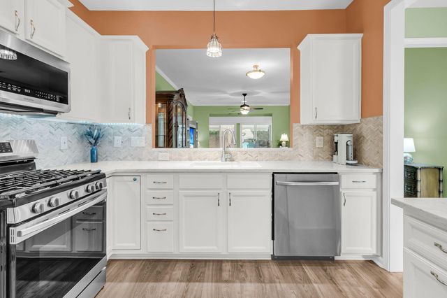 121 Sea Lavender Lane, Summerville, SC 29486