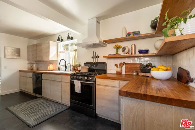 4253 Guardia Avenue, Los Angeles, CA 90032