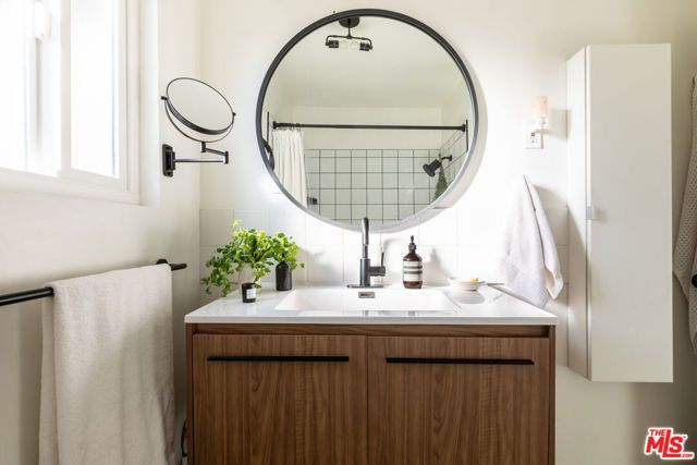 4253 Guardia Avenue, Los Angeles, CA 90032