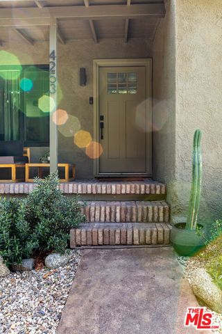 4253 Guardia Avenue, Los Angeles, CA 90032